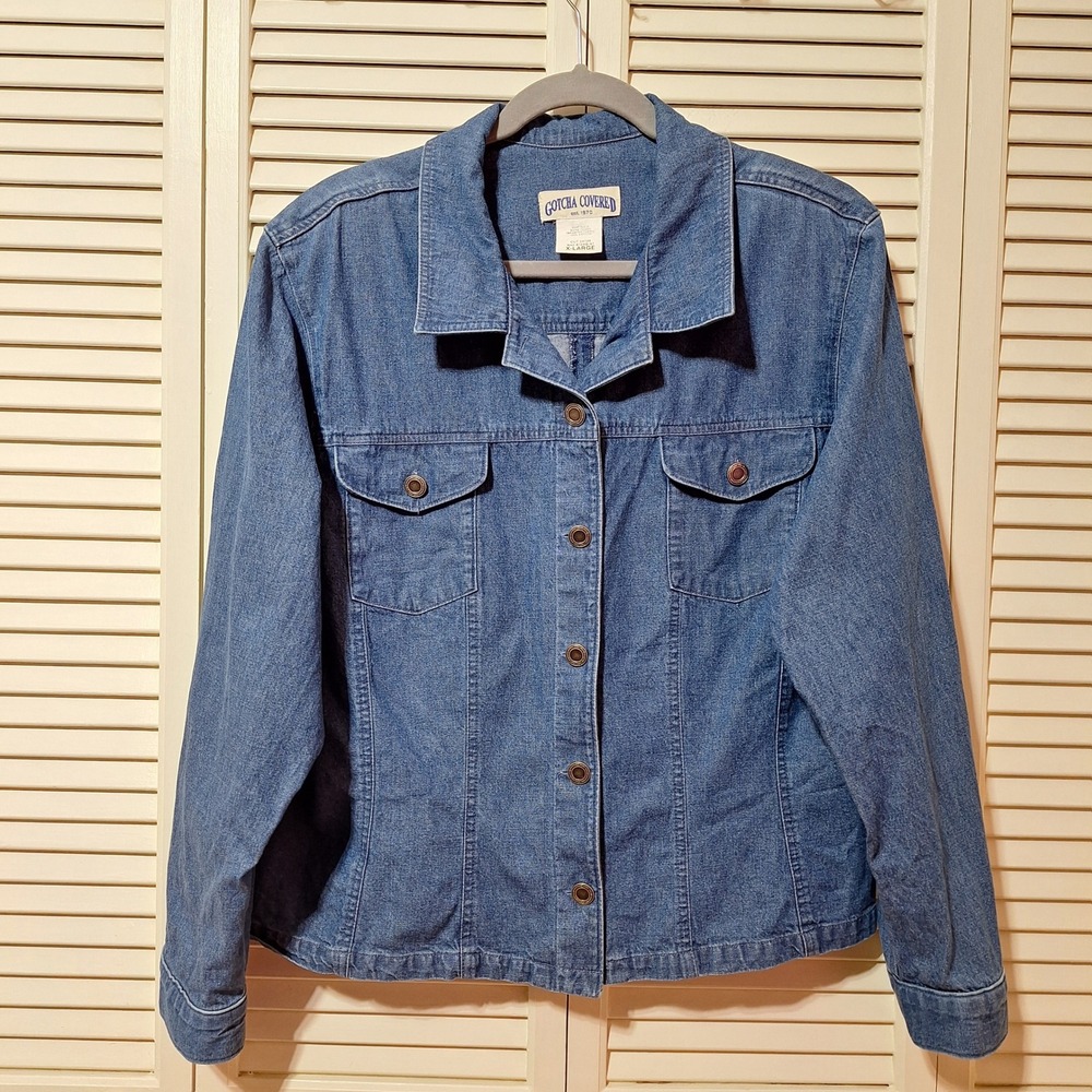 Gotcha Covered Womens Blue Denim Trucker Jacket Button Front XL 100% Cotton Vtg